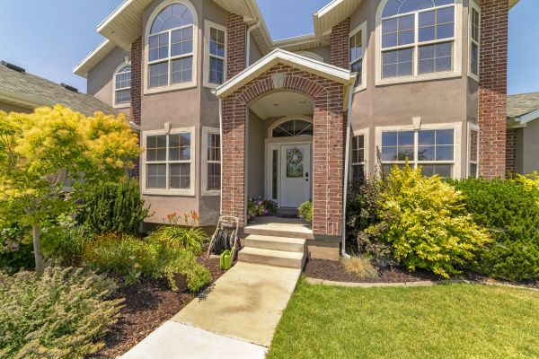 Transom Window Replacement in Walla Walla